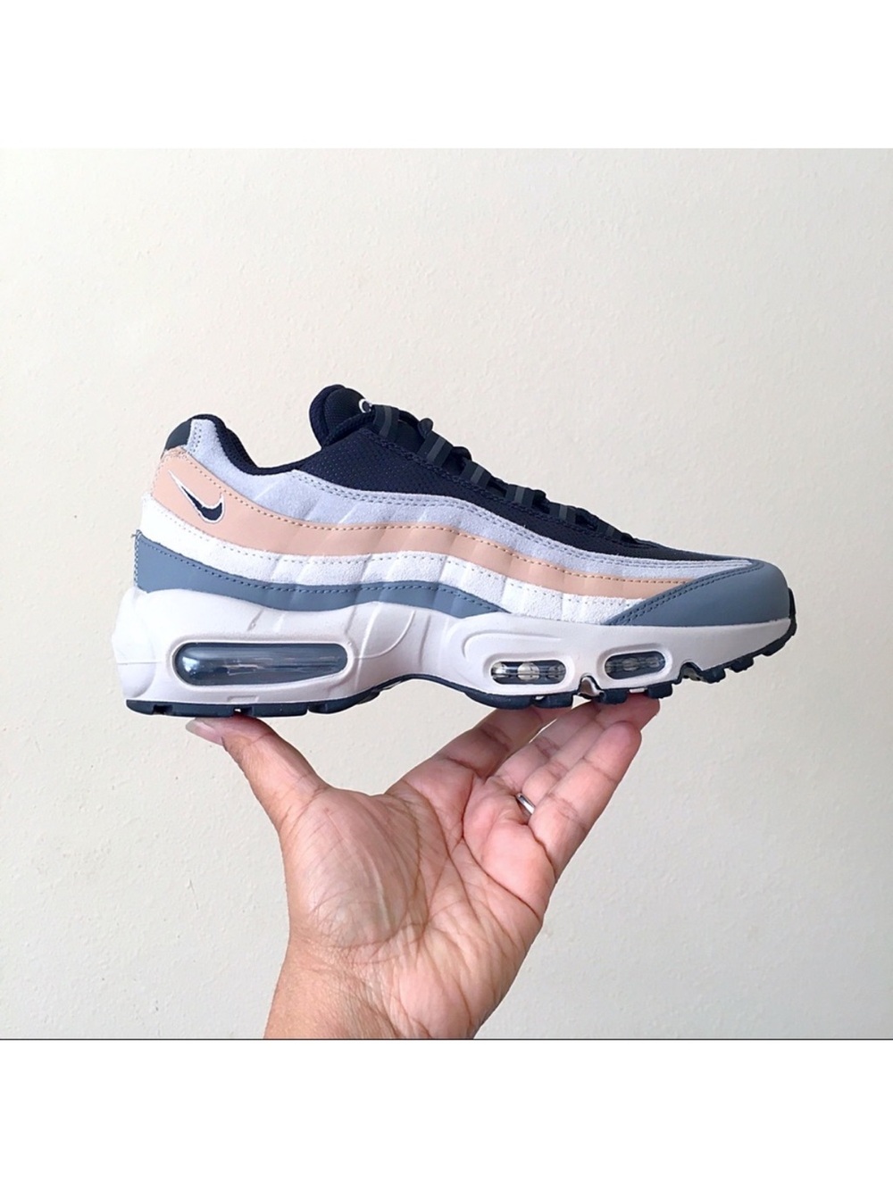 Nike Air Max 95 Men’’s 6 / Women’s 7.5